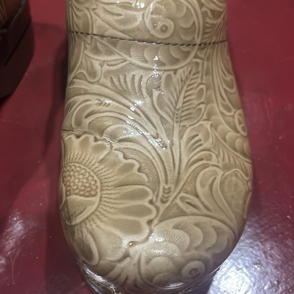 Dansko Clogs - Picture 9 of 9